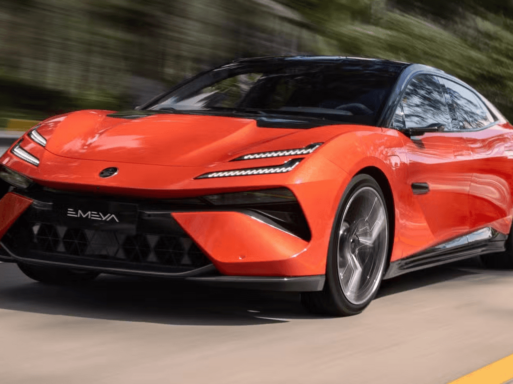 Tapis pour Lotus Emeya 2024 - 2025