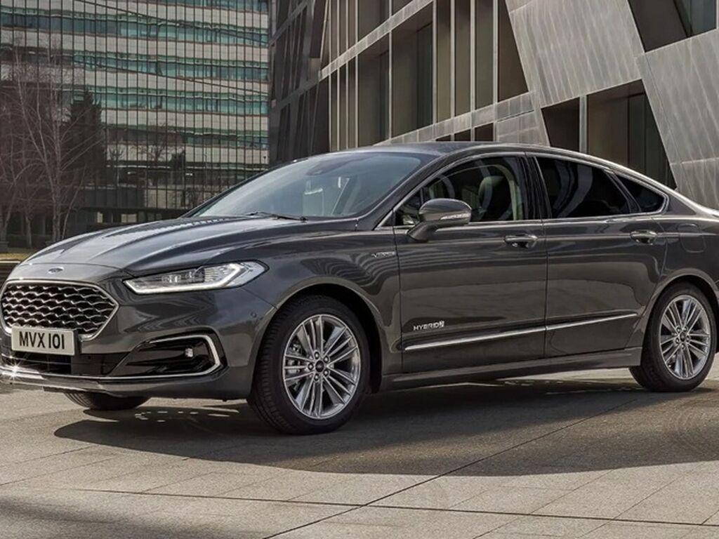 Tapis pour Ford Mondeo 2019 - 2022
