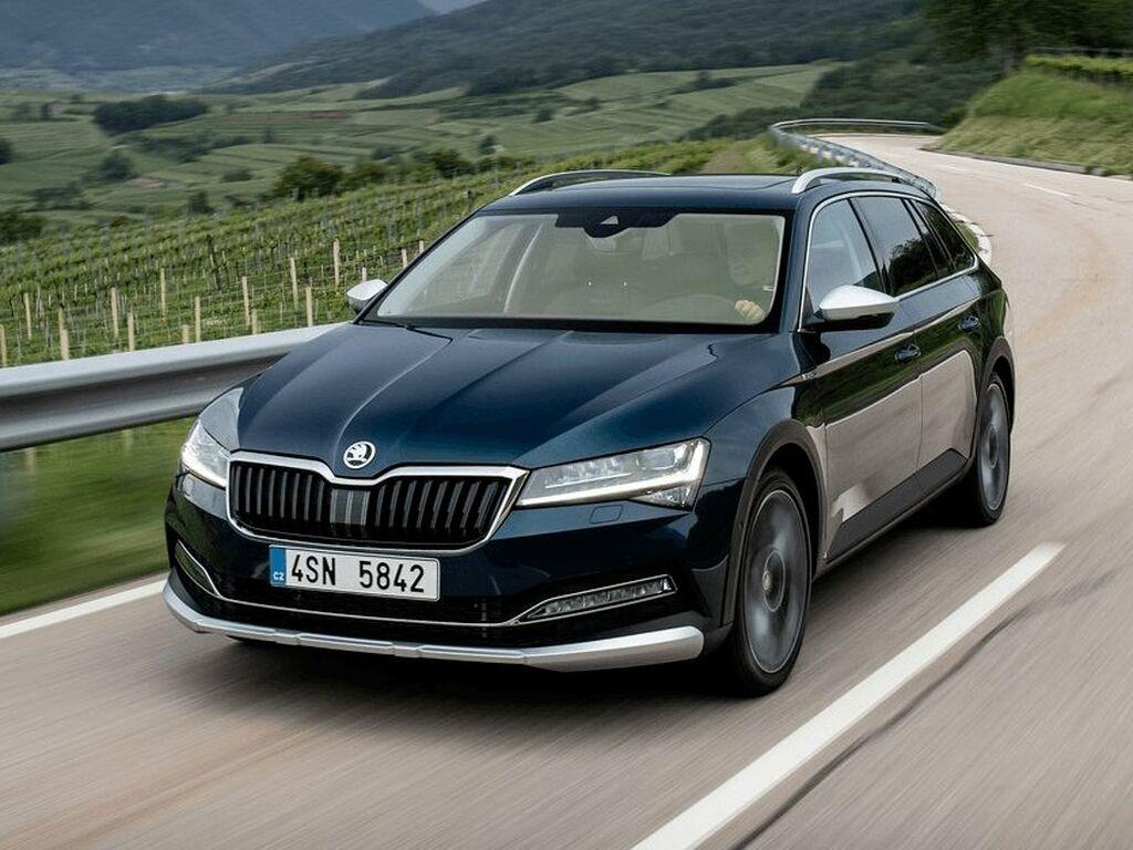 Tapis pour Skoda Superb 2019 - 2024