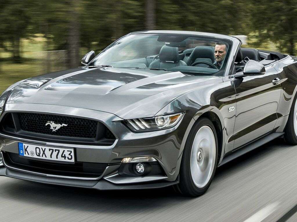 Tapis pour Ford Mustang 2015 - 2023