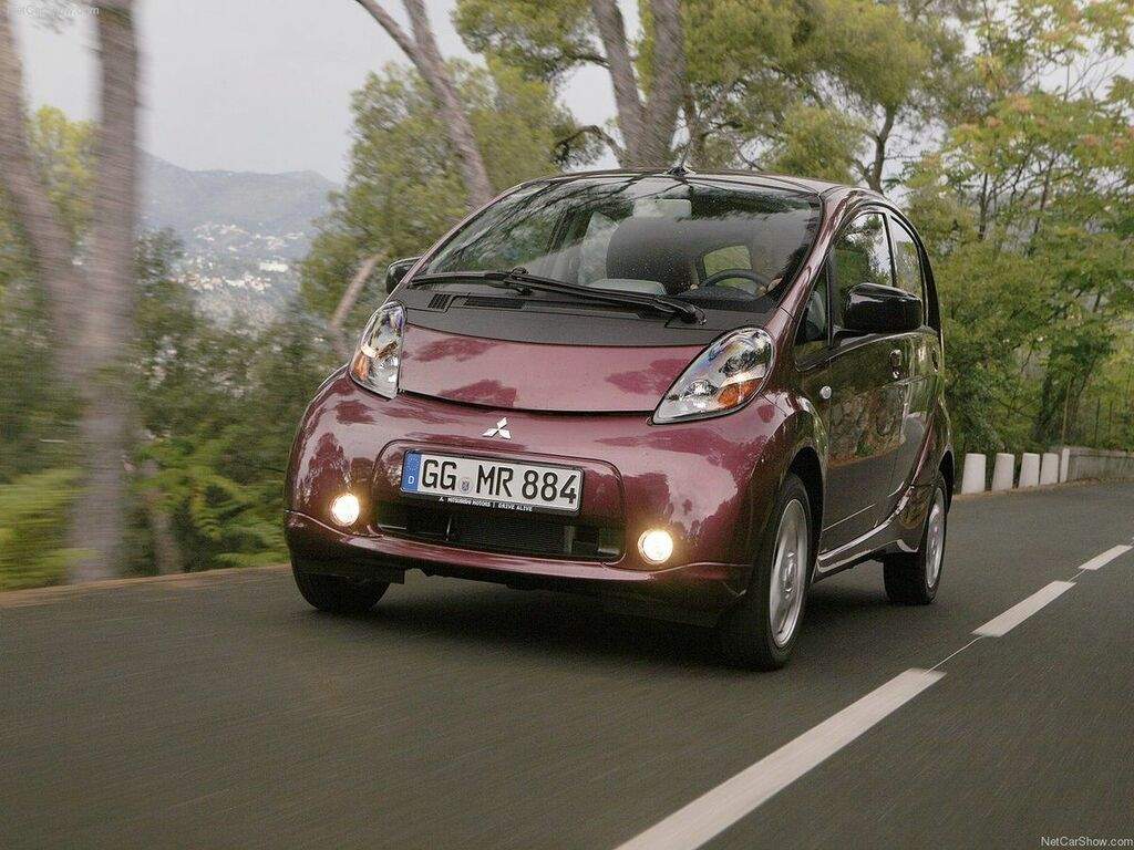 Tapis pour Mitsubishi i-MiEV 2010 - 2020