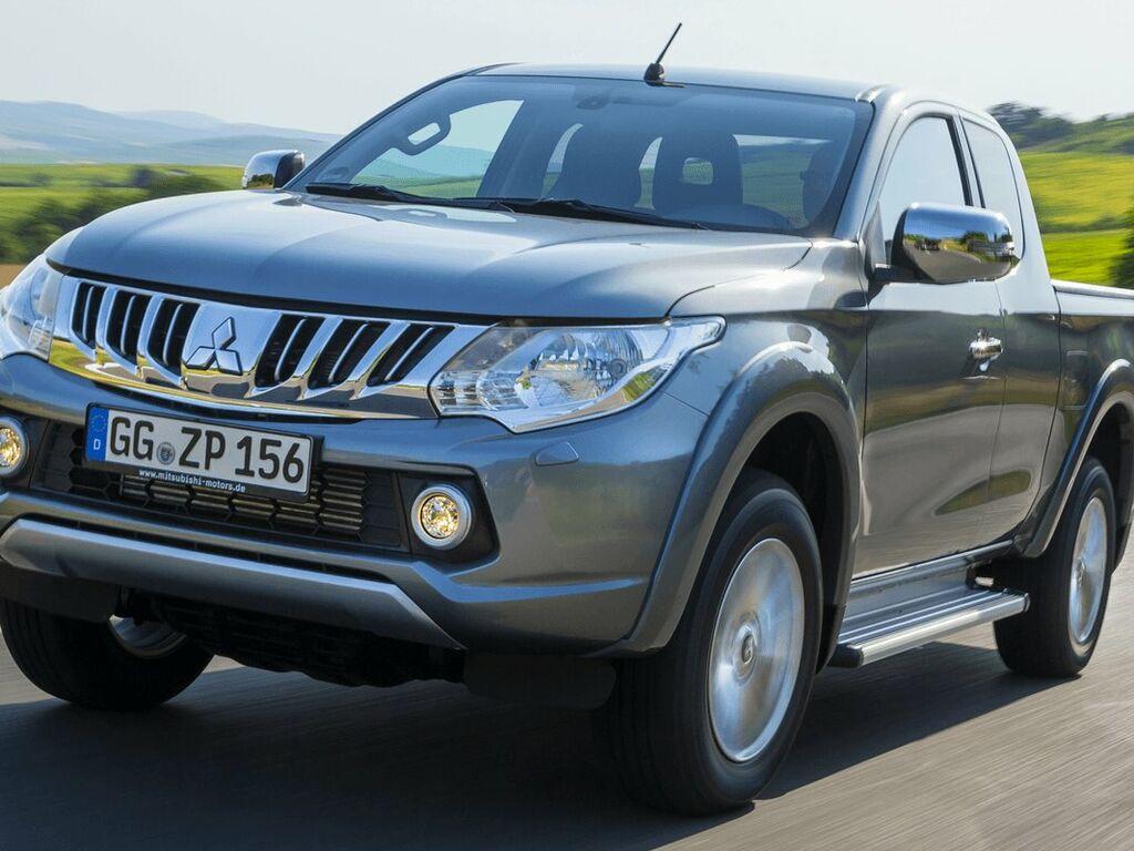 Tapis pour Mitsubishi L200 2015 - 2023