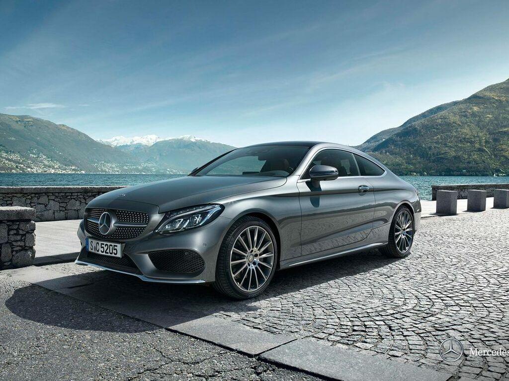 Tapis de coffre pour Mercedes Classe C C205 2015 - 2024