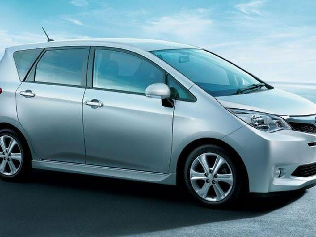 Tapis de coffre pour Subaru Trezia 2011 - 2014