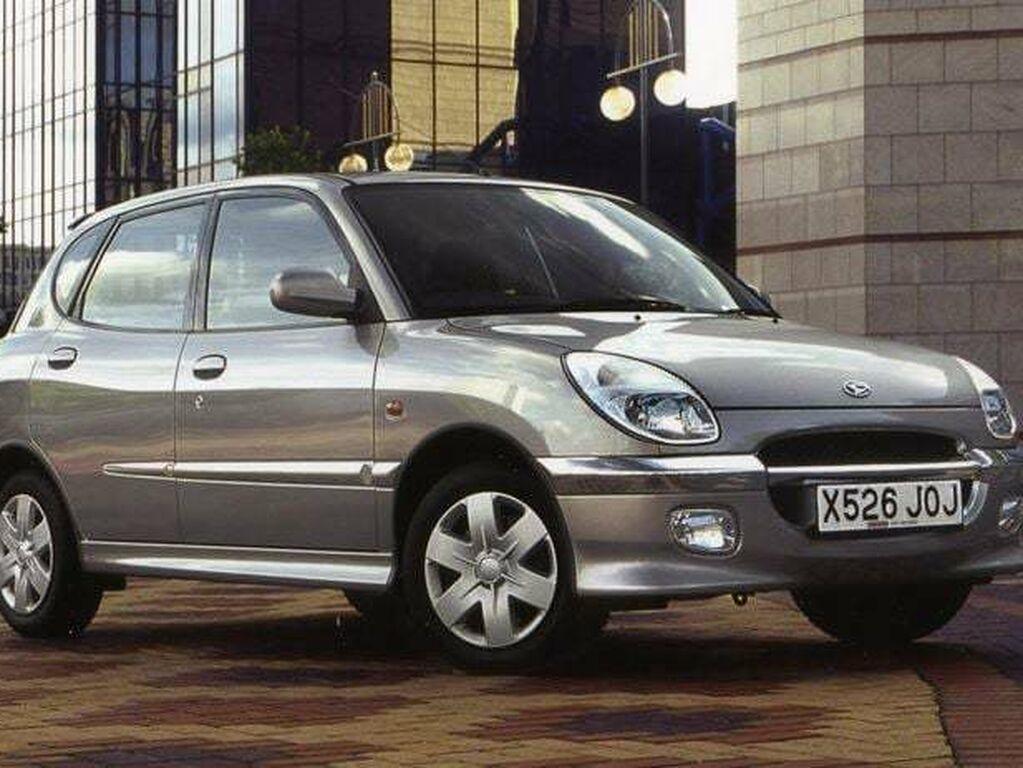 Tapis pour Daihatsu Sirion M100 1998 - 2004