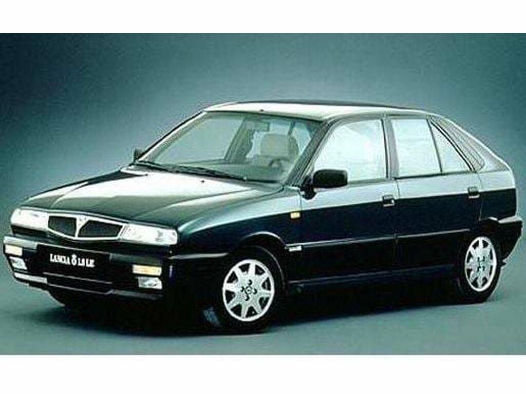 Tapis pour Lancia Delta 1993 - 1999