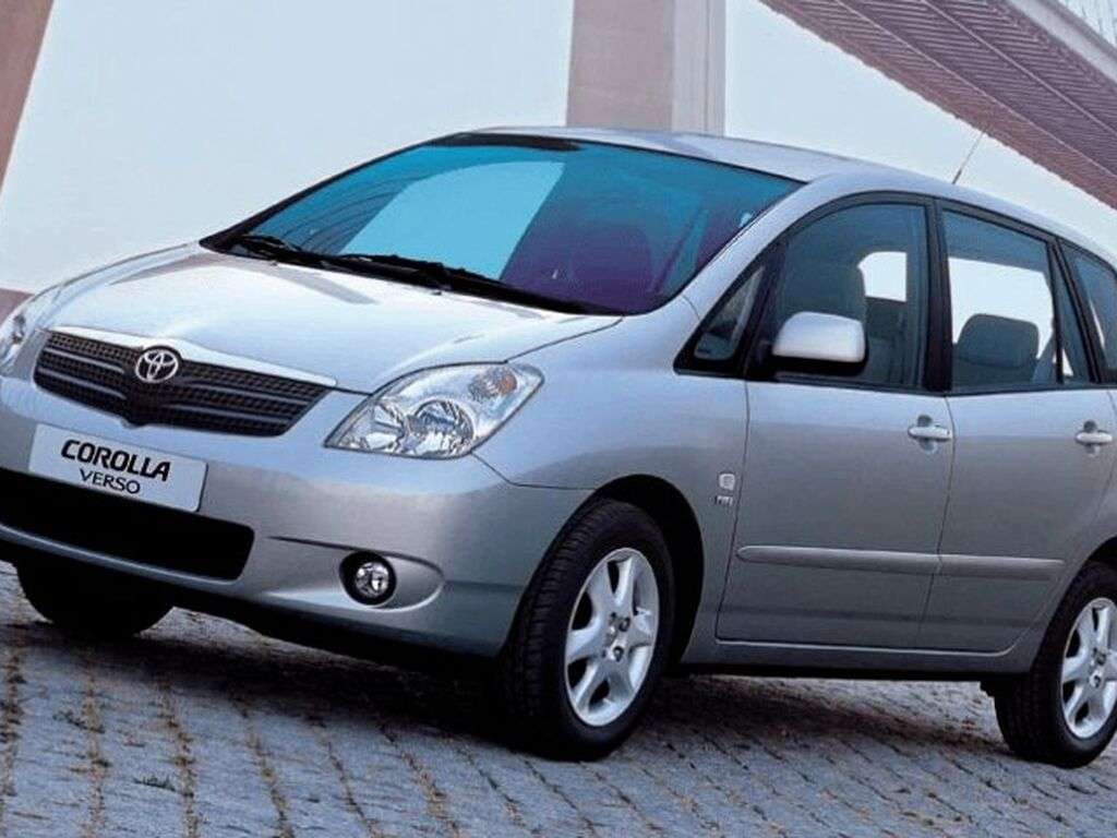 Tapis pour Toyota Corolla Verso 2002 - 2004