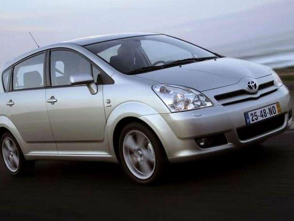Tapis pour Toyota Corolla Verso 2004 - 2009