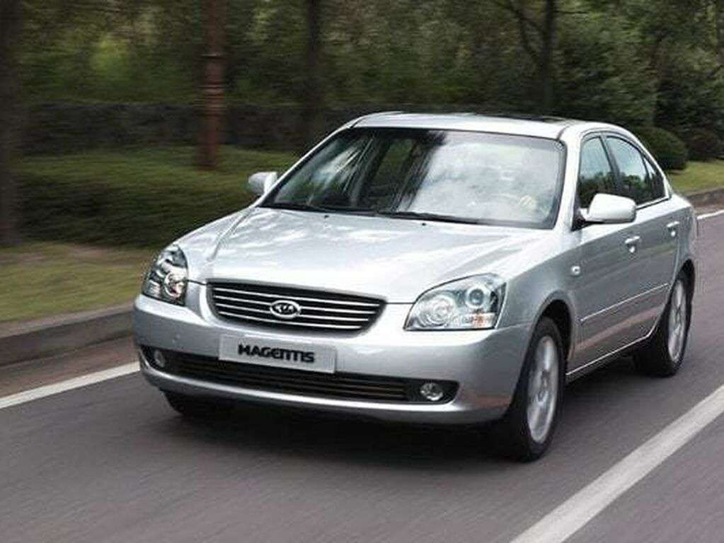 Tapis pour Kia Magentis 2003 - 2010