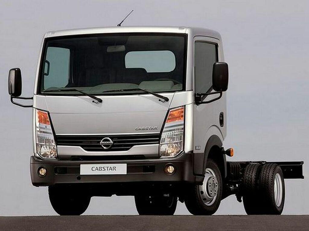 Tapis pour Nissan Cabstar 1992 - 2011