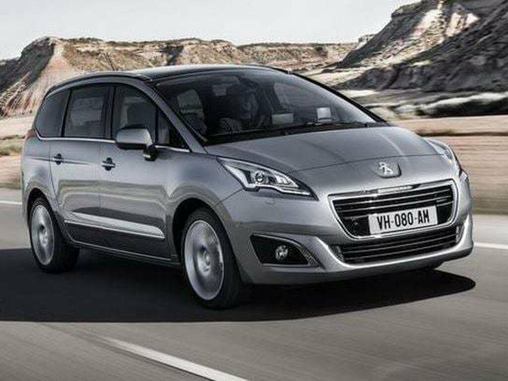 Tapis de coffre pour Peugeot 5008 2009 - 2017