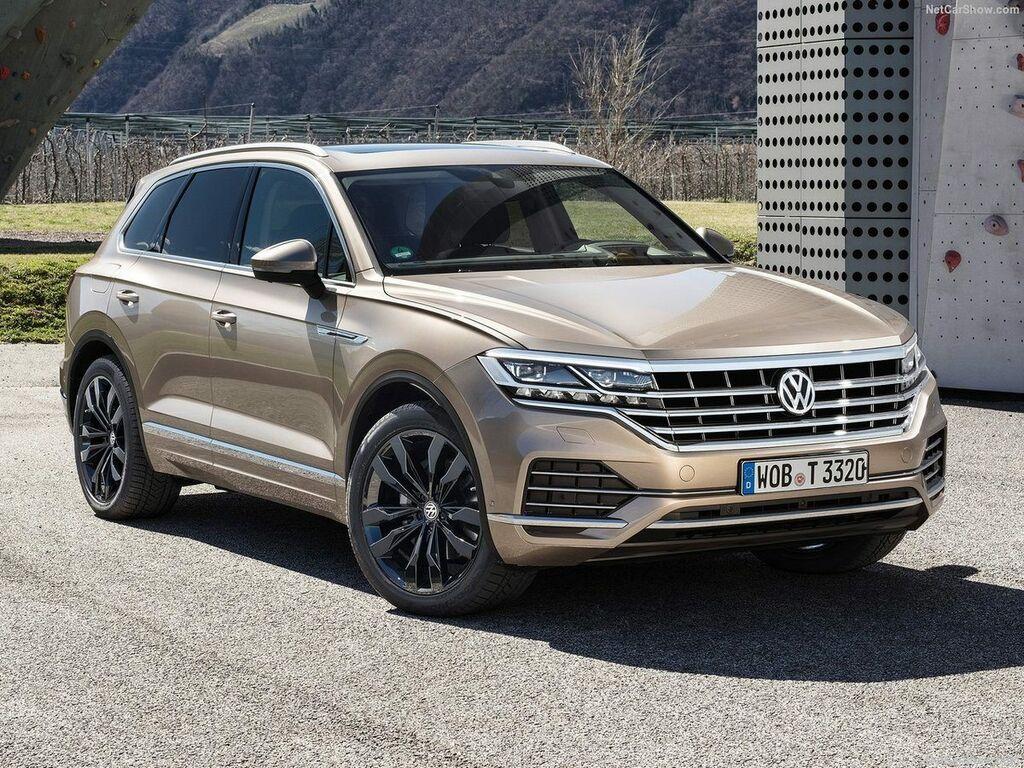 Tapis pour Volkswagen Touareg 2018 - 2023