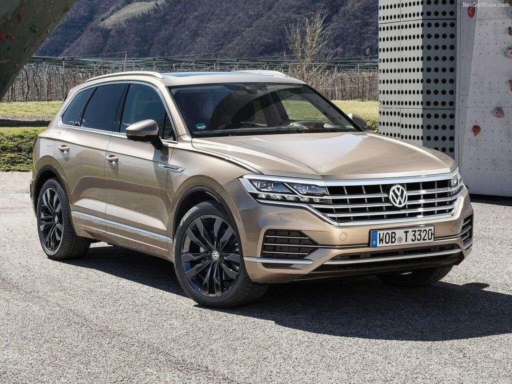 Tapis pour Volkswagen Touareg 2018 - 2023
