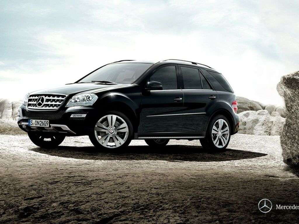 Tapis pour Mercedes Classe M W164 2005 - 2011