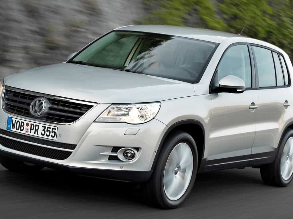 Volkswagen Tiguan 1