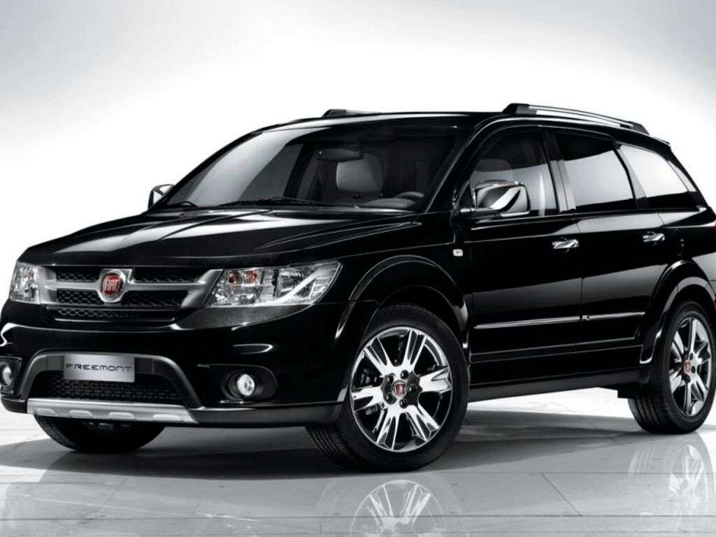 Tapis pour Fiat Freemont 2011 - 2016