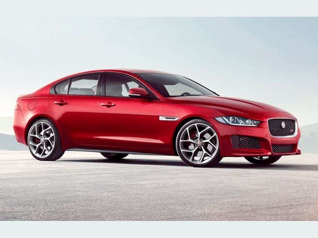 Tapis pour Jaguar XE 2015 - 2024