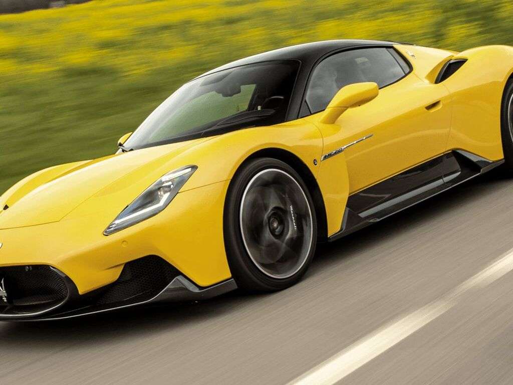 Tapis pour Maserati MC20 2020 - 2026