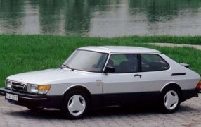 Tapis pour Saab 900 Type 1