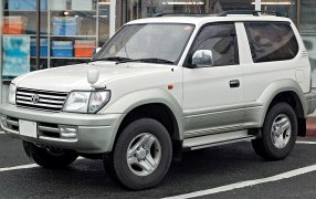Tapis pour Toyota Landcruiser J9