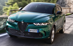 Tapis pour Alfa Romeo Tonale Plug-in-Hybrid